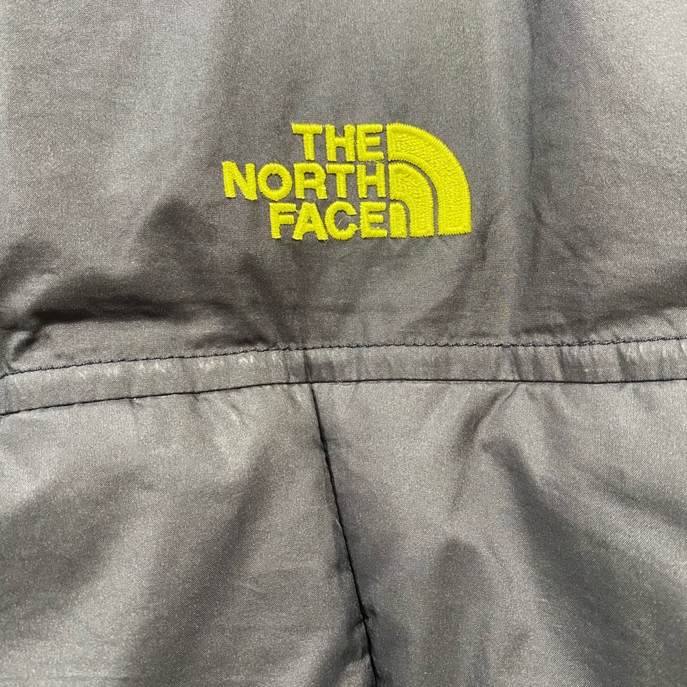 The North Face Black Neon Camo Reversible Puffer Jacket Boys XL Full Zip Coat - Picture 15 of 15